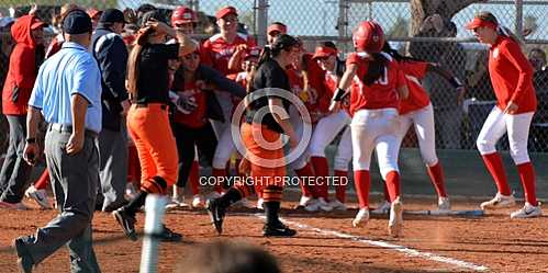 Santa Ana Mater Dei vs Aztec Tigers (NM) 3 10 2017