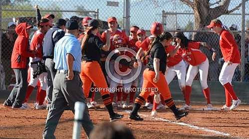 Santa Ana Mater Dei vs Aztec Tigers (NM) 3 10 2017
