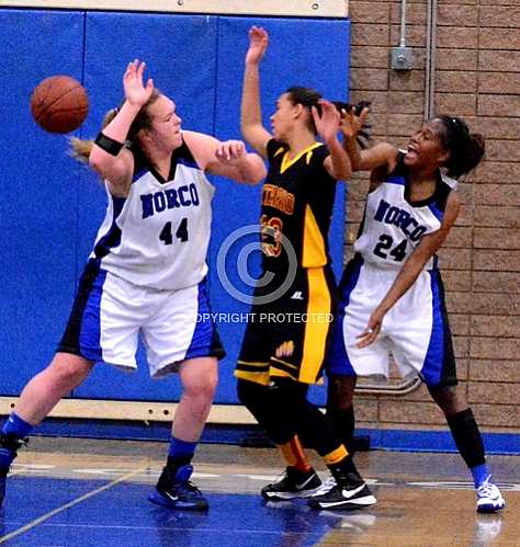NHS vs Ontario 1st round CIF 2 22 2014