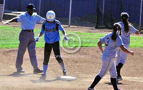 NHS Cougars vs Riverside's North Huskies