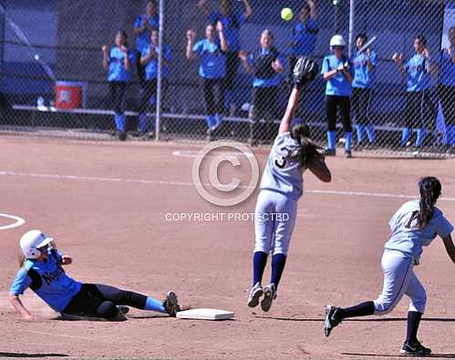 NHS Cougars vs Riverside's North Huskies