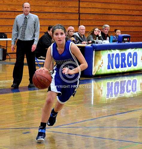 NHS vs Fontana Summit Skyhawks 12 26 2015