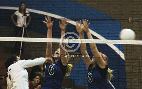 NHS vs Roosevelt Mustangs 9 23 2010